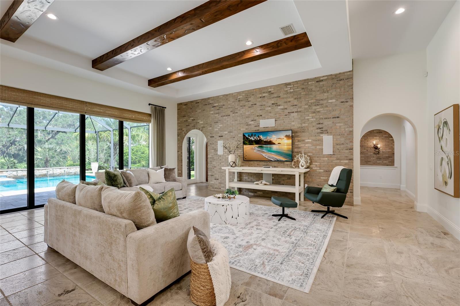 8435 LINDRICK LN — photo 15