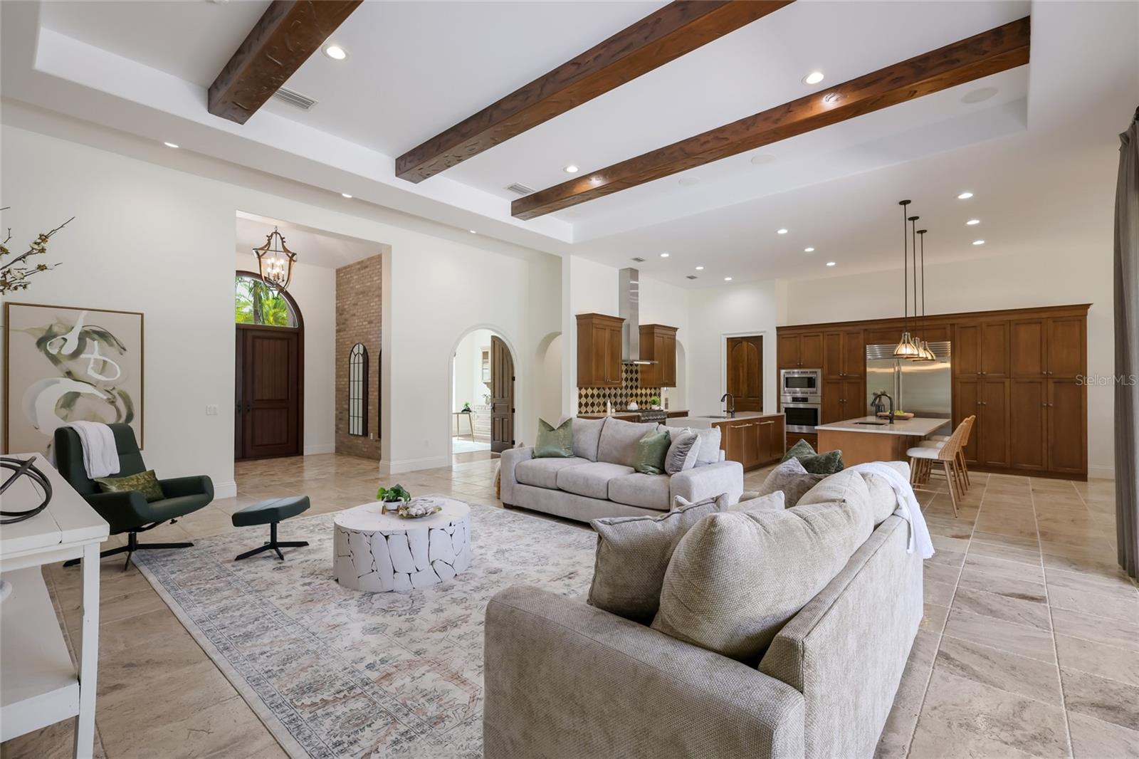 8435 LINDRICK LN — photo 31