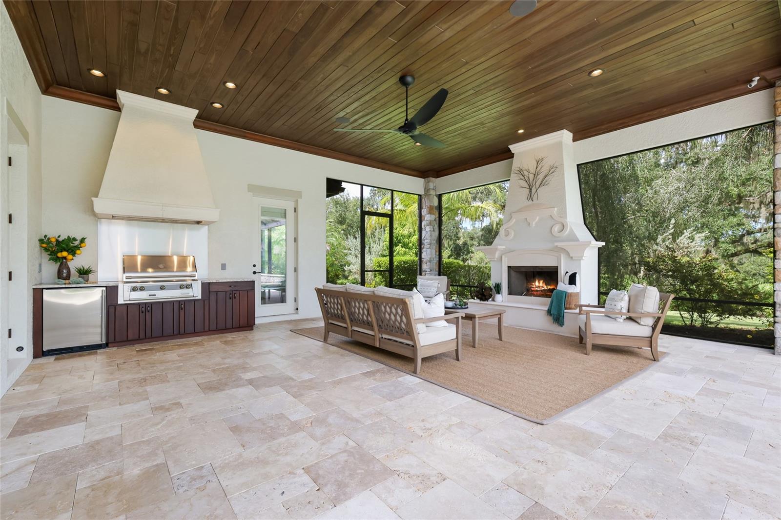8435 LINDRICK LN — photo 21