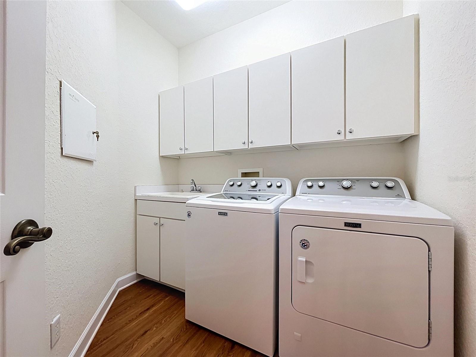 1338 EMERALD DUNES DR #35 — photo 28