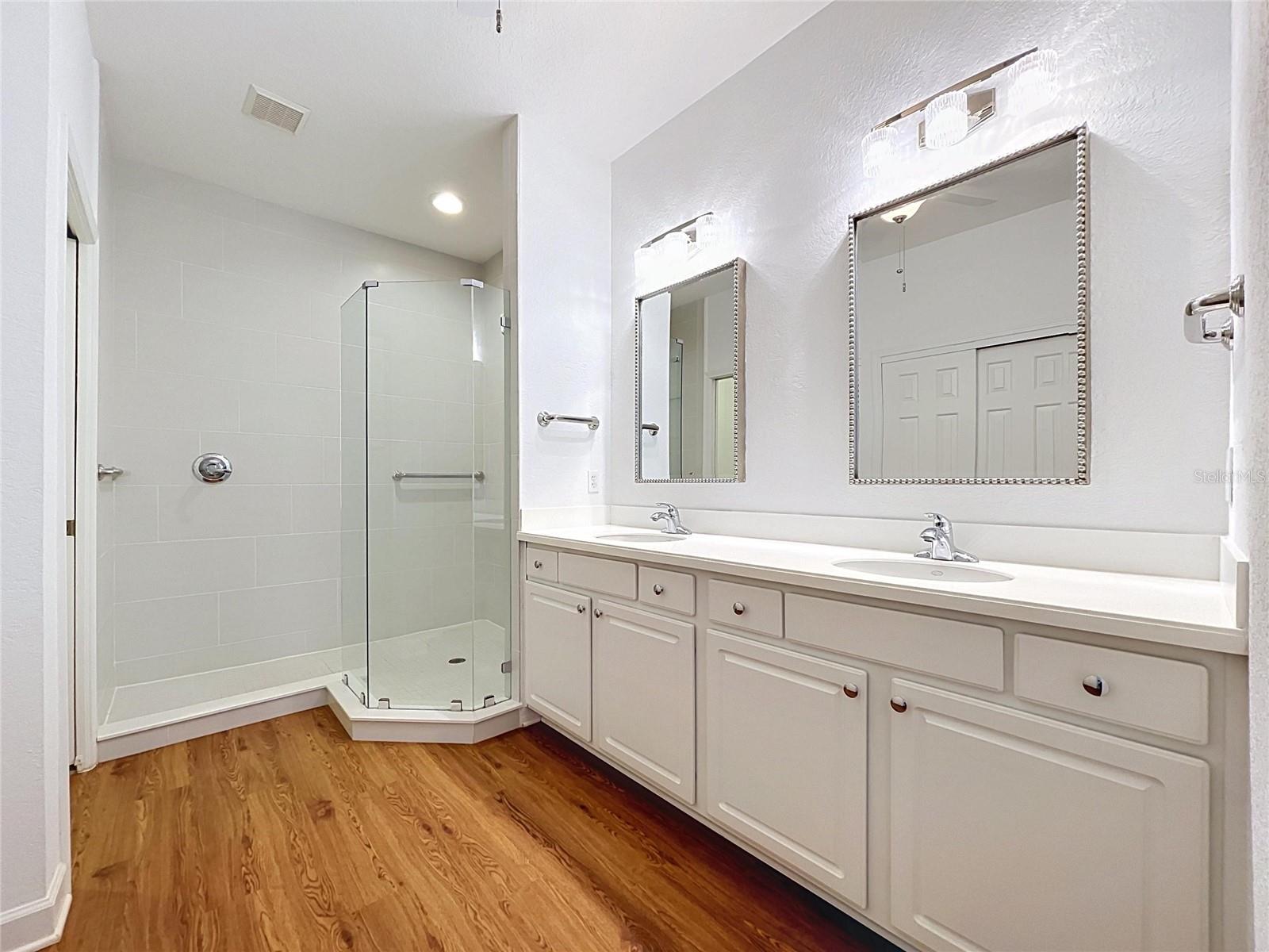 1338 EMERALD DUNES DR #35 — photo 38