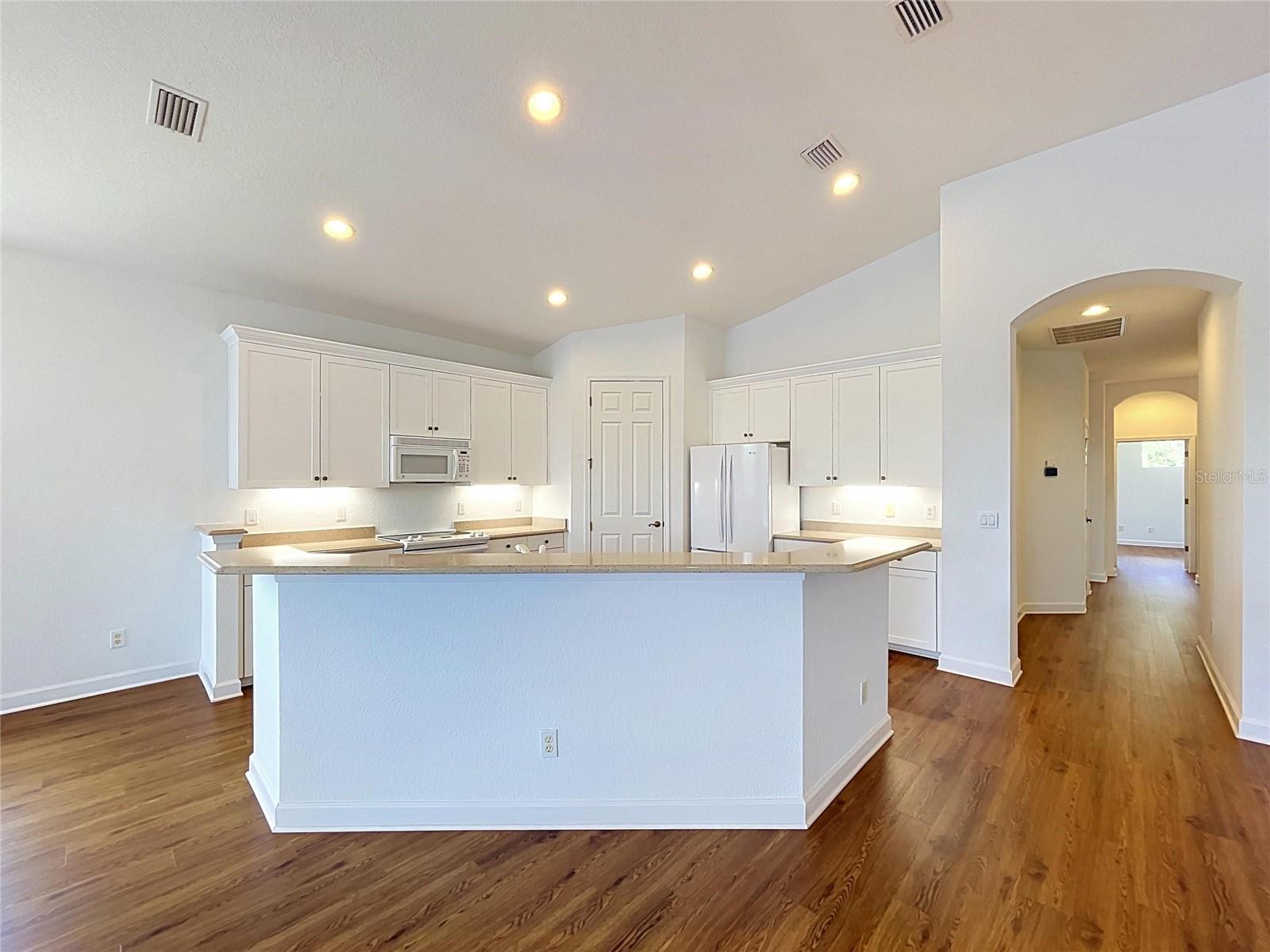 1338 EMERALD DUNES DR #35 — photo 14