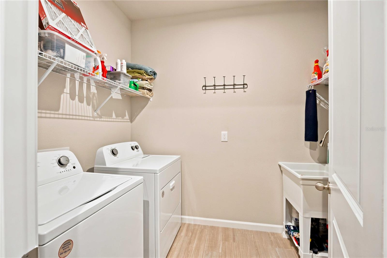 20520 BANDERA PL — photo 15