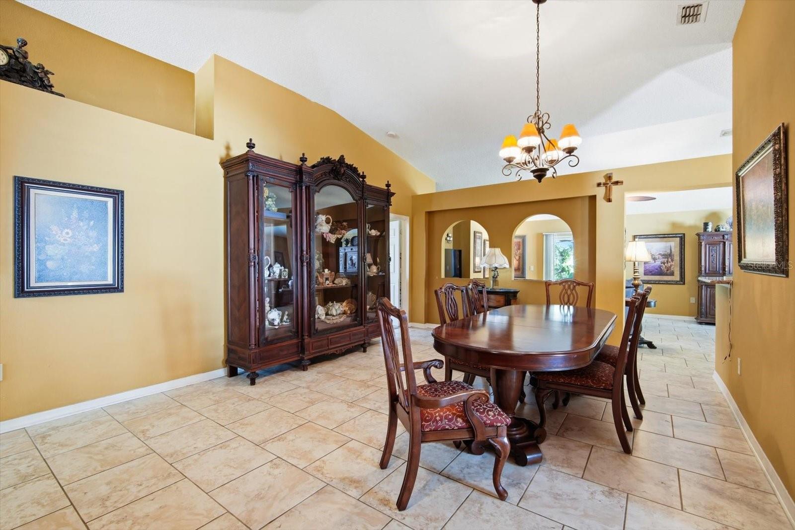 809 ROCKY MOUNTAIN CT — photo 8