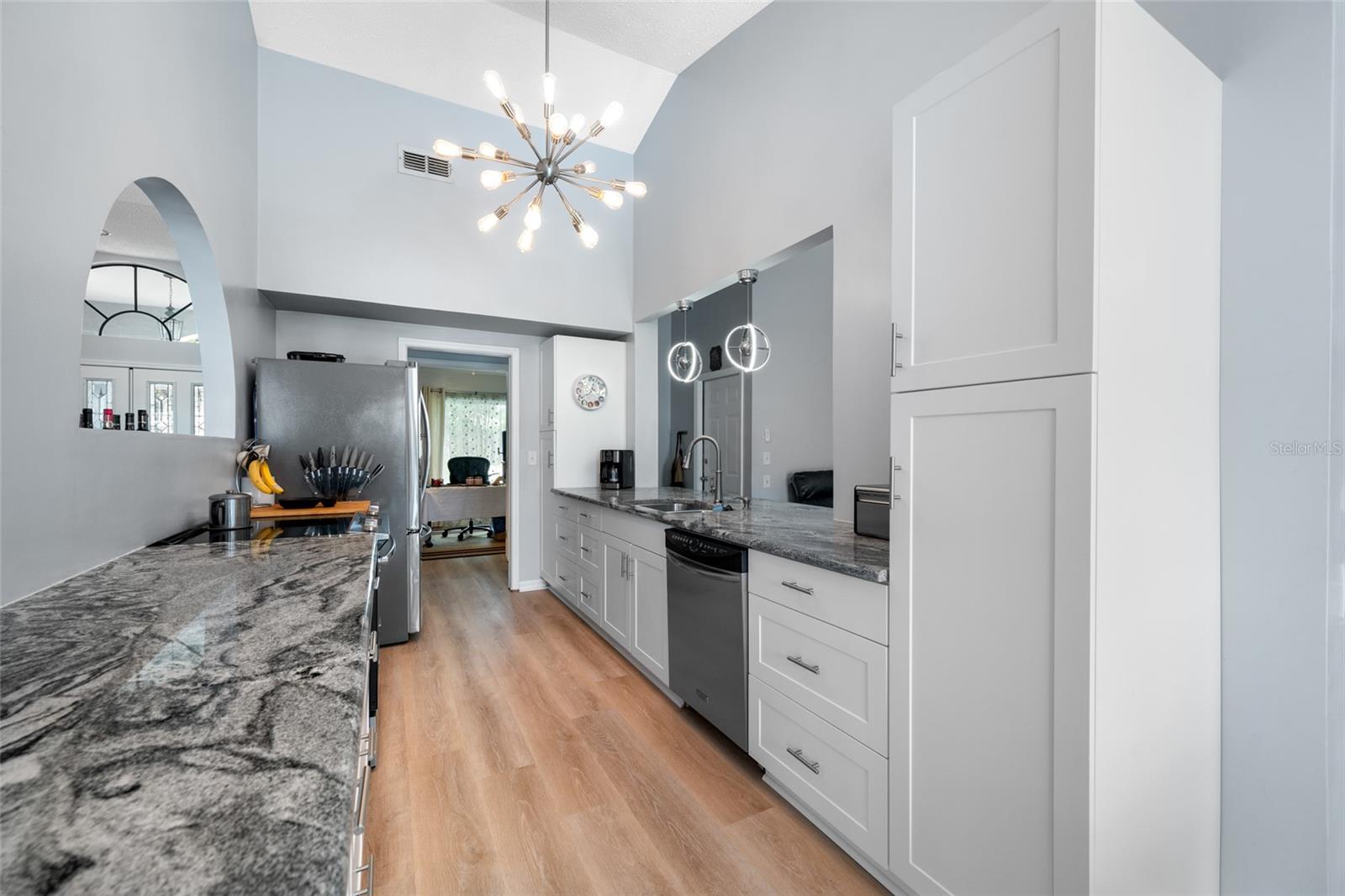 3225 HEARTHSTONE CT — photo 6