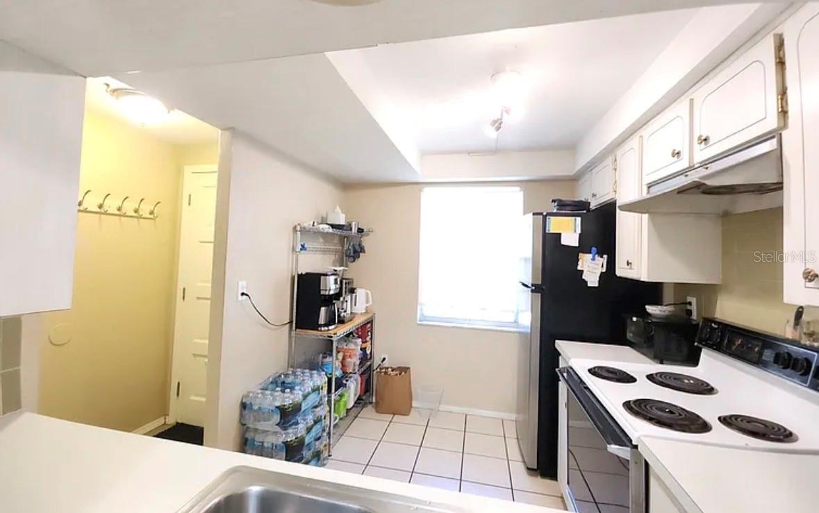 4240 SHELDON PL #4240 — photo 6