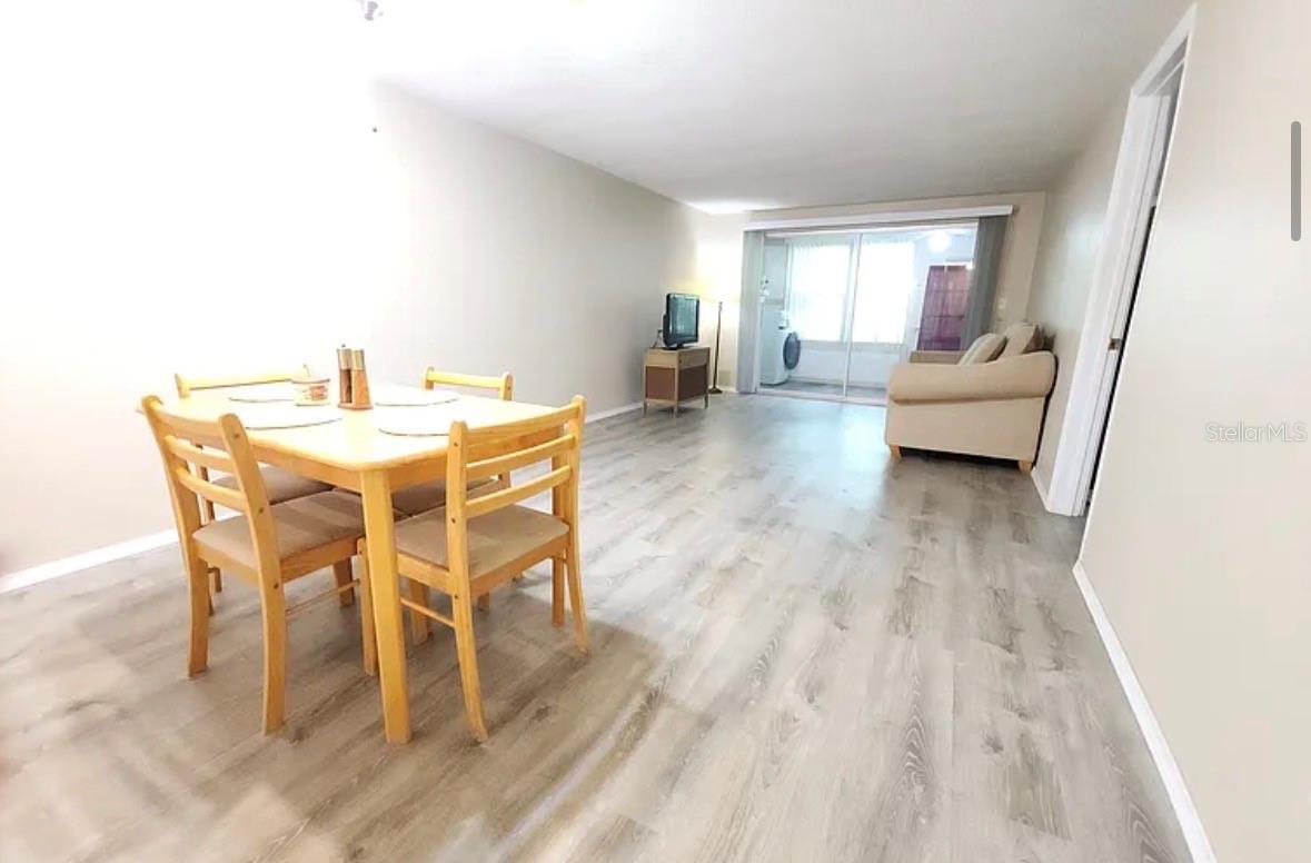 4240 SHELDON PL #4240 — photo 3