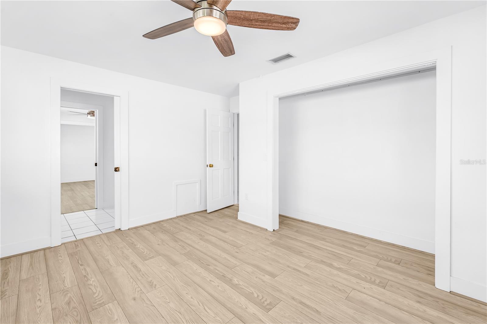 2053 DOLPHIN BLVD S — photo 35