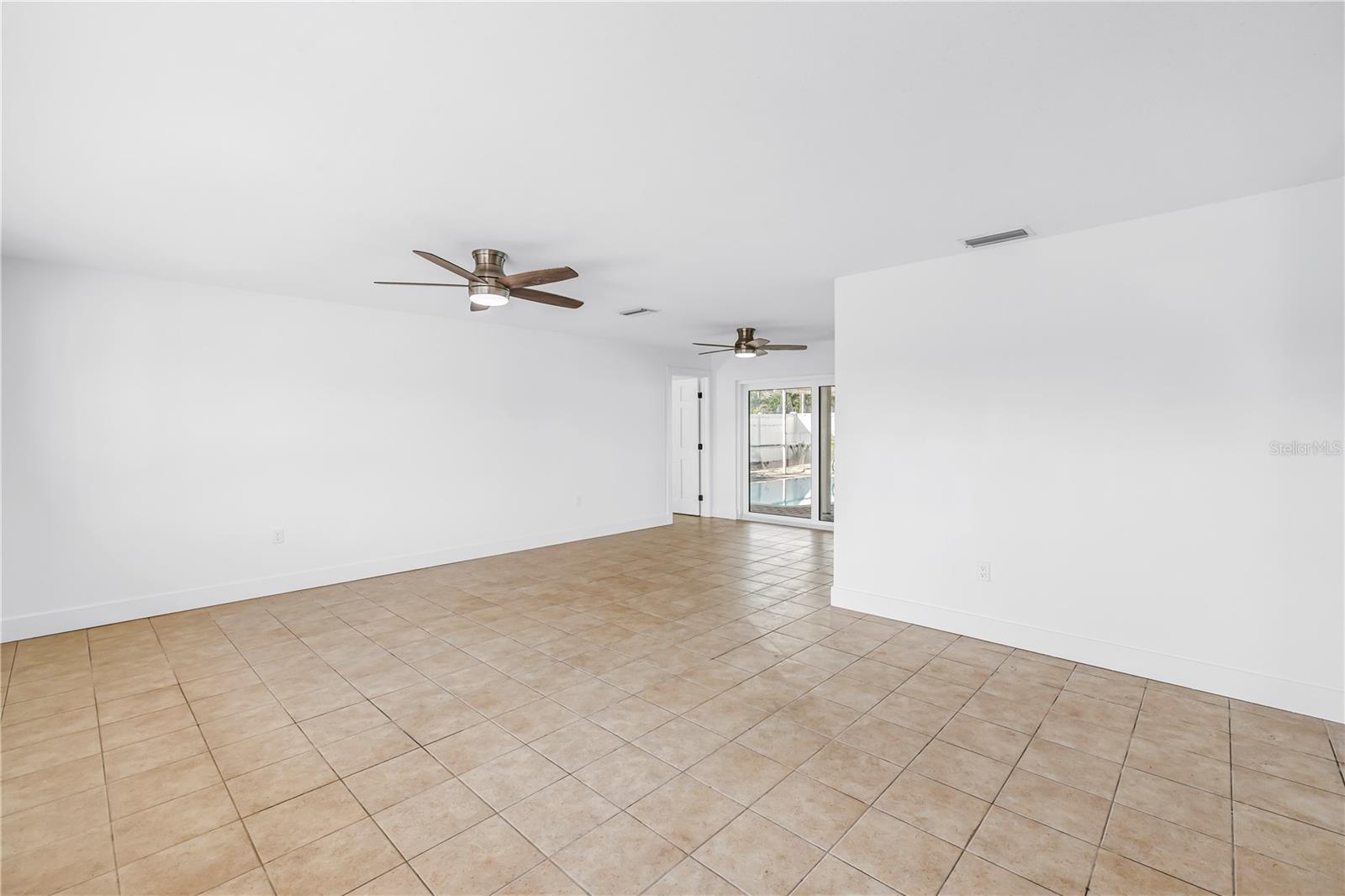 2053 DOLPHIN BLVD S — photo 7