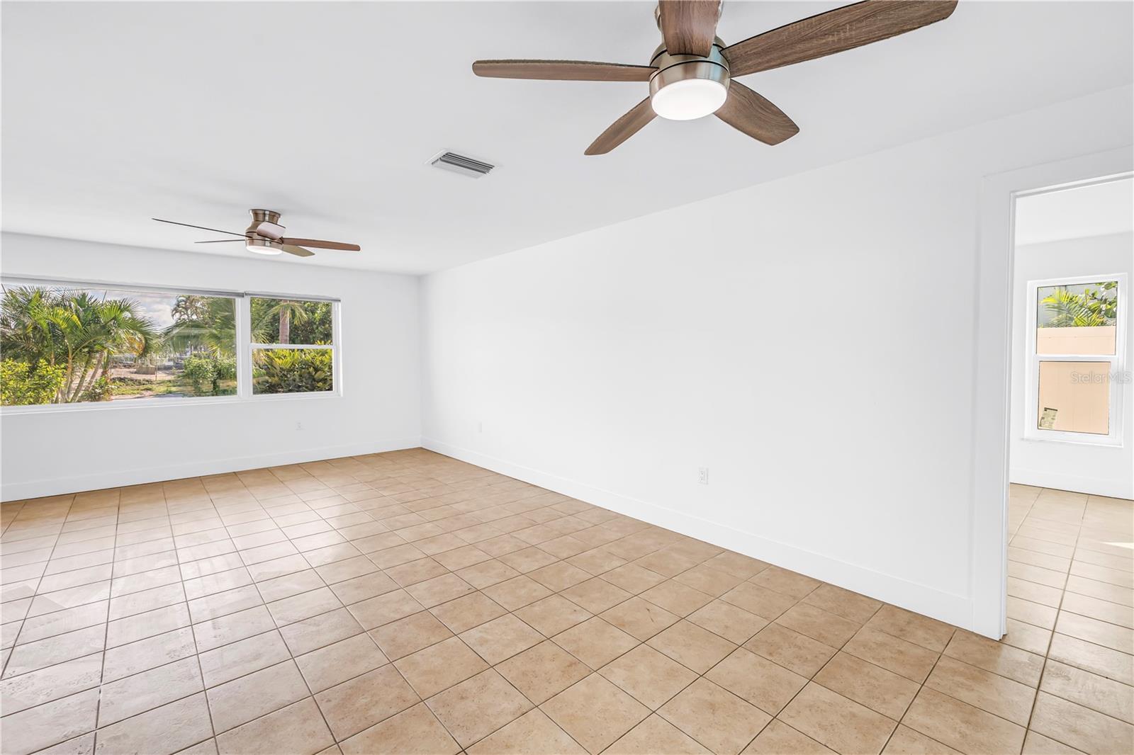 2053 DOLPHIN BLVD S — photo 11