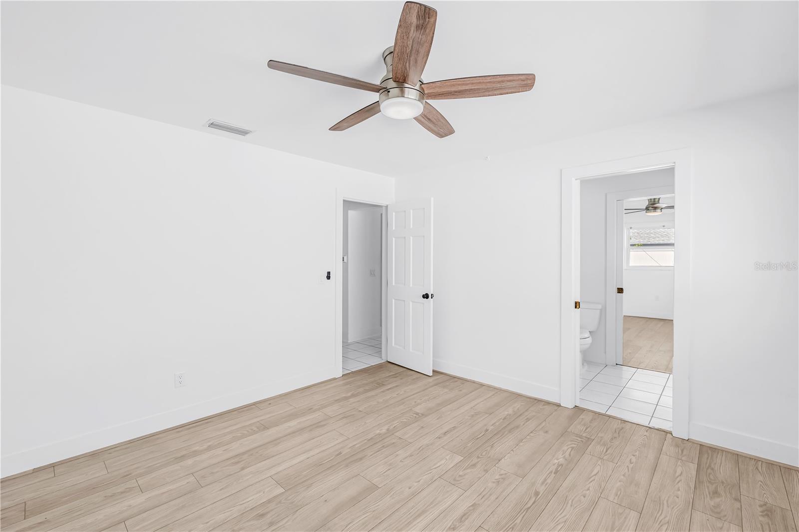 2053 DOLPHIN BLVD S — photo 29