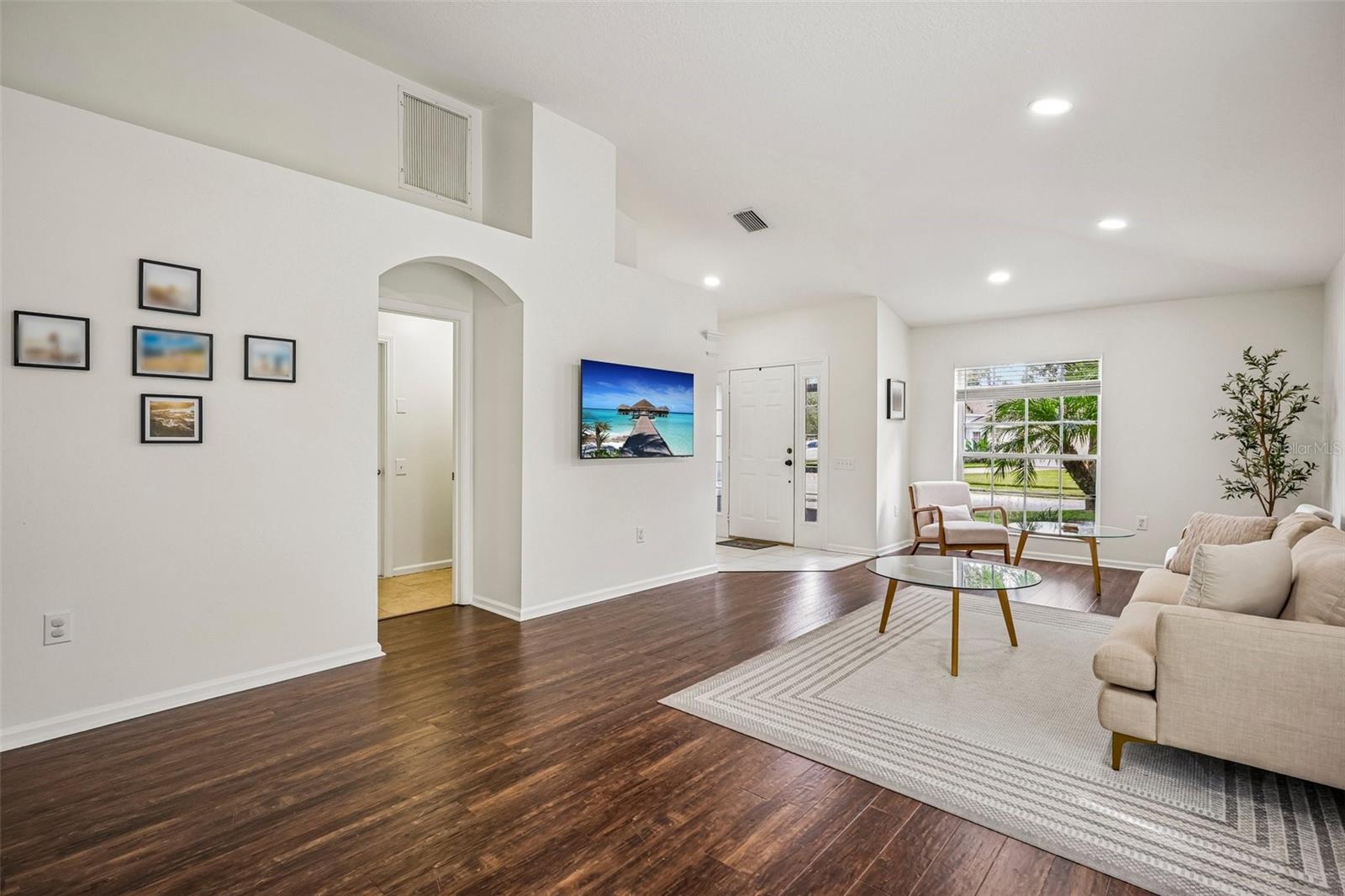 5854 COUNT TURF LN — photo 2