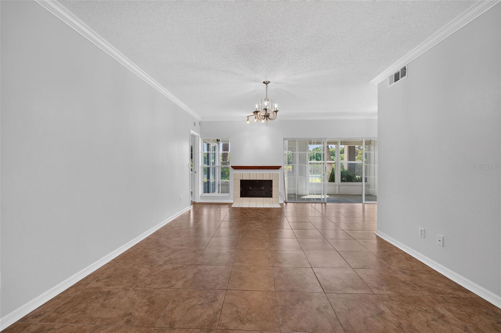 10811 INDIAN HILLS CT #37 — photo 8