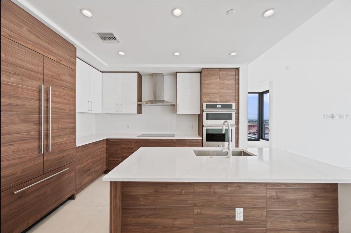 301 1ST ST S #1804 — photo 4
