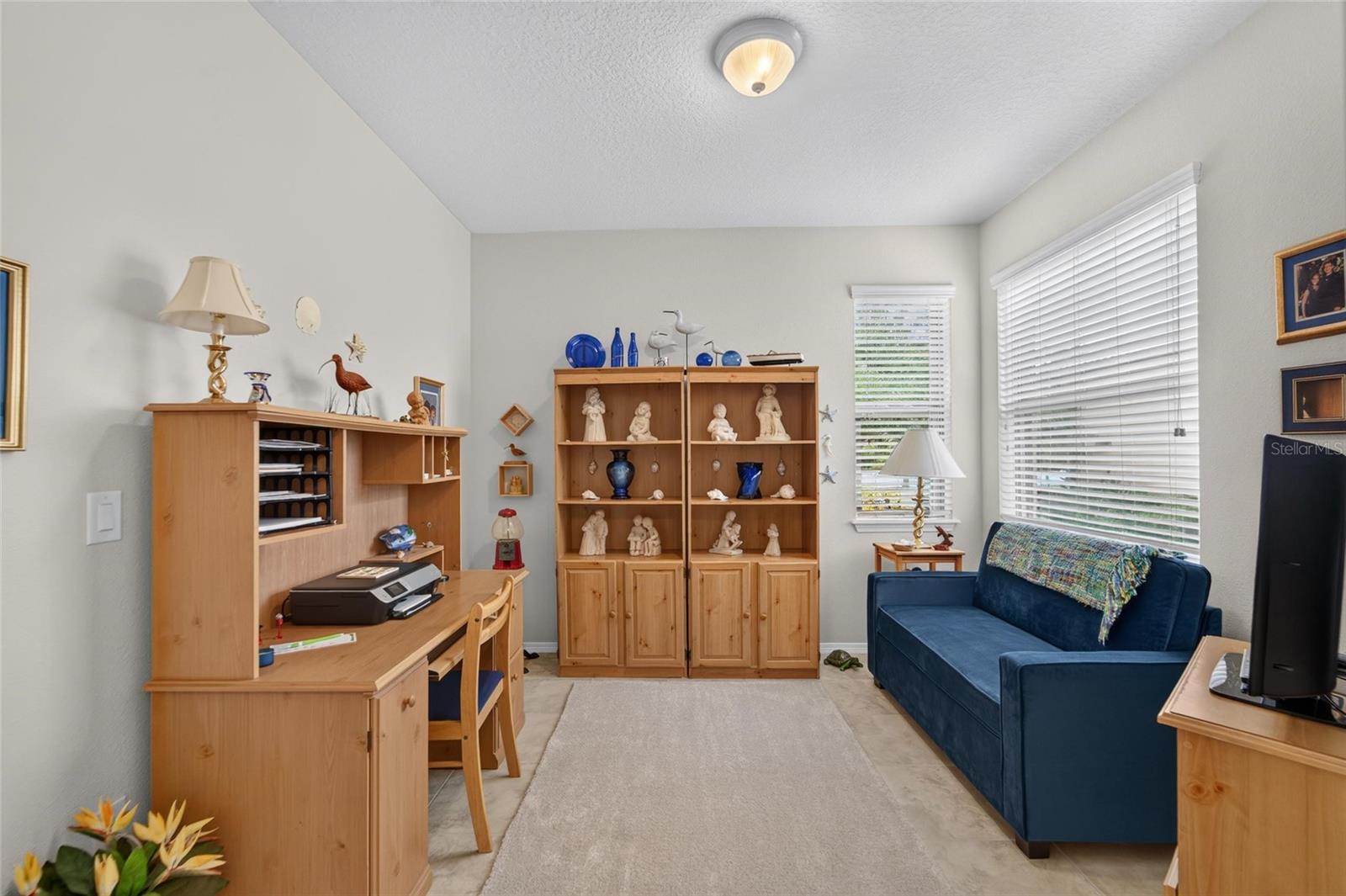 428 SENECA FALLS DR — photo 3