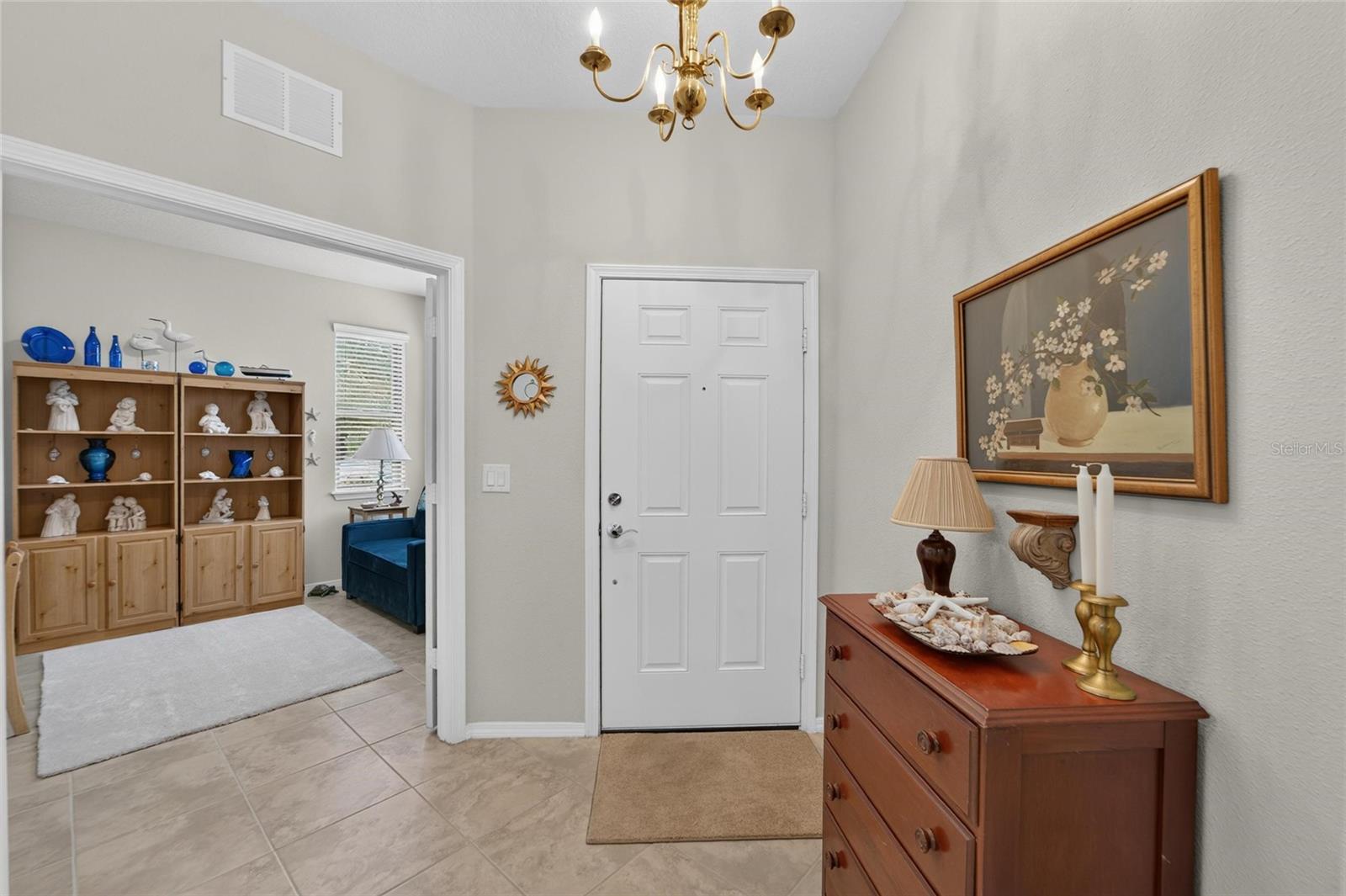 428 SENECA FALLS DR — photo 8