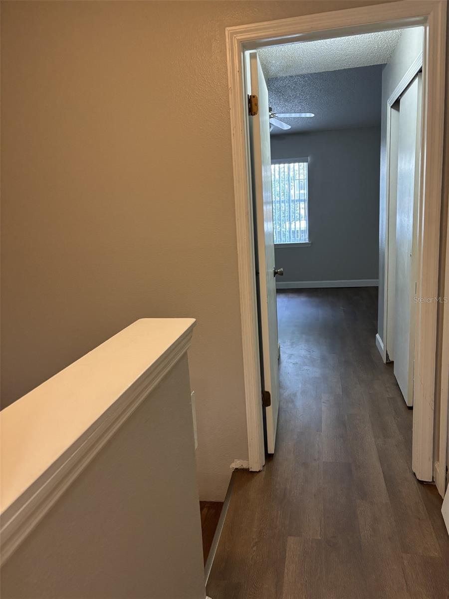 8525 J R MANOR DR — photo 12