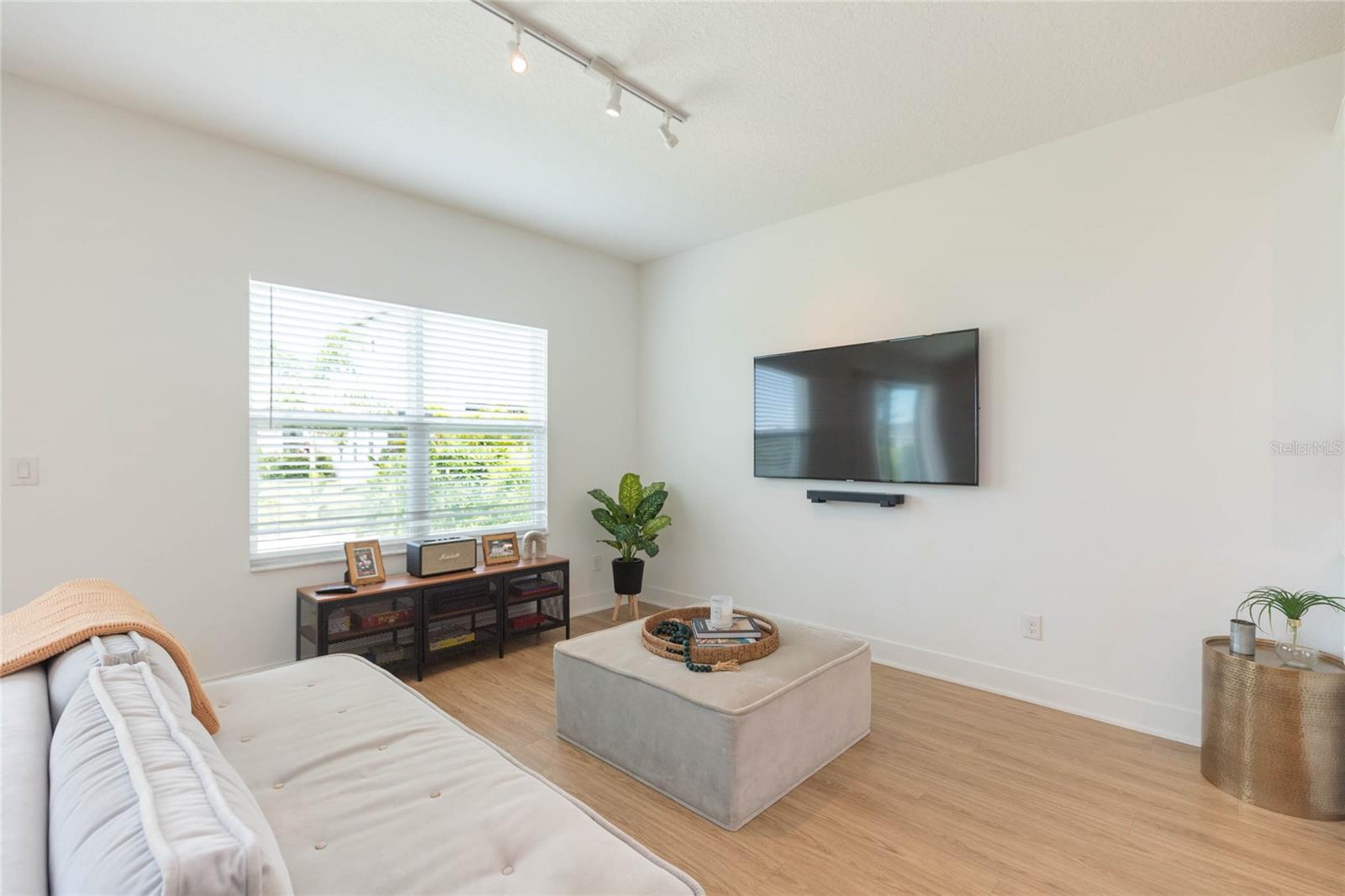 7122 ESTERO CT — photo 14