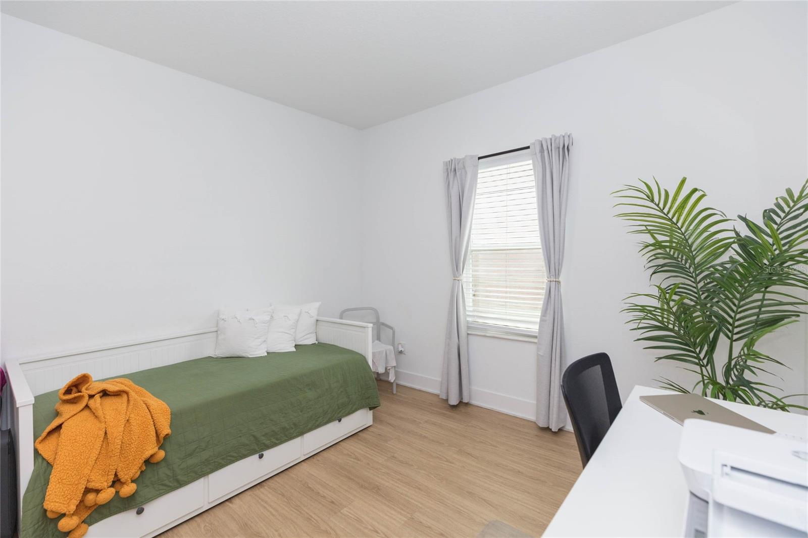 7122 ESTERO CT — photo 29
