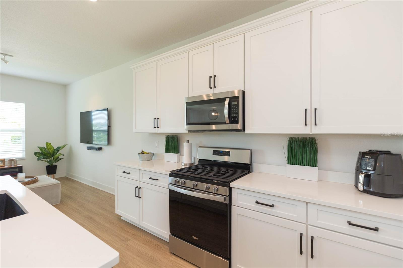 7122 ESTERO CT — photo 18