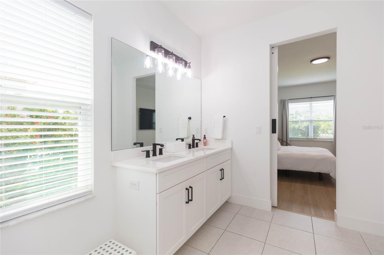 7122 ESTERO CT — photo 37