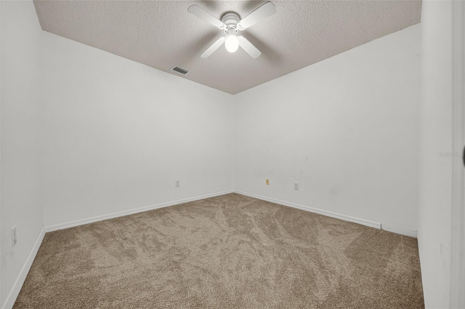 18171 PARADISE POINT DR — photo 23