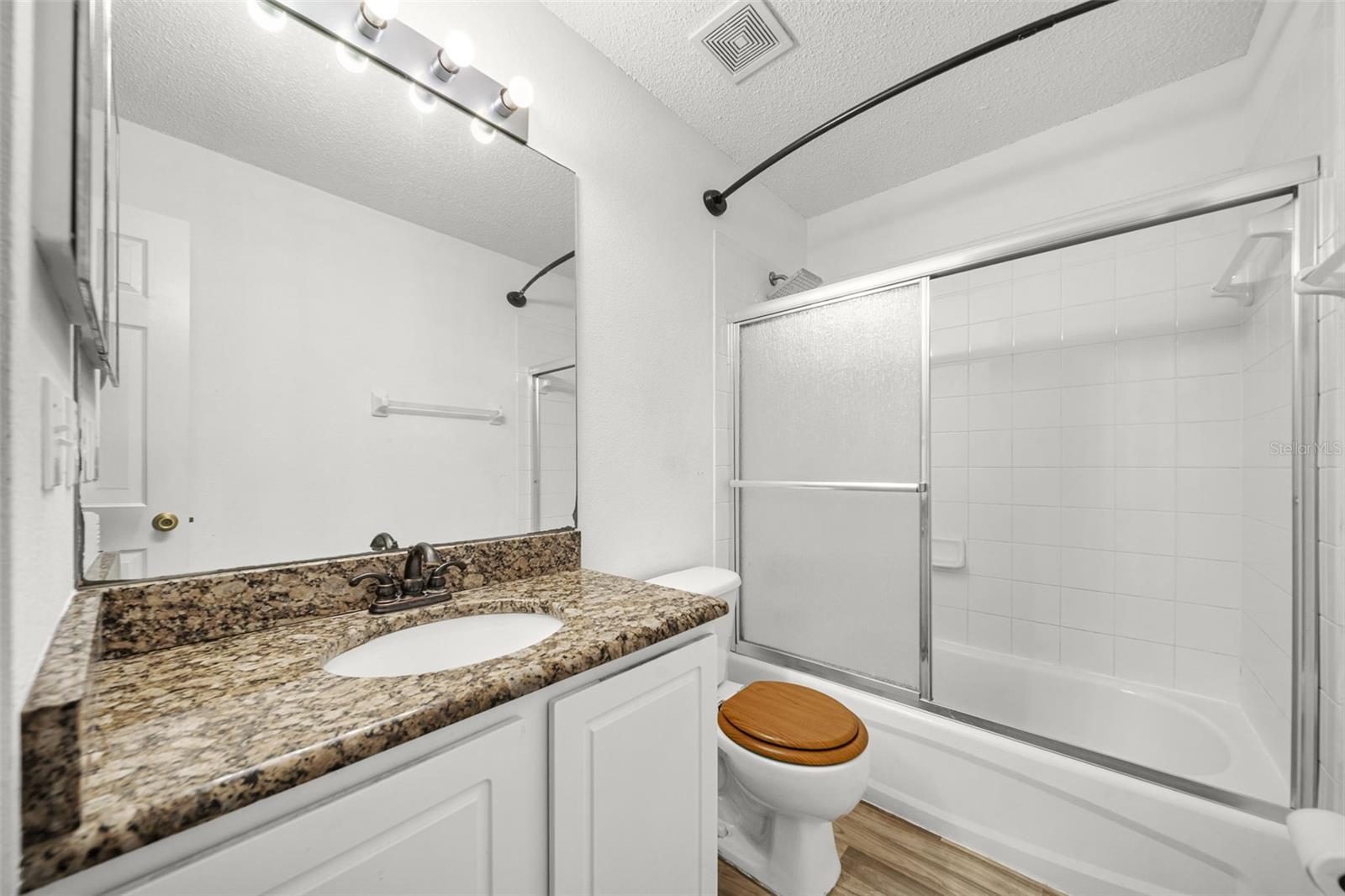 18171 PARADISE POINT DR — photo 25
