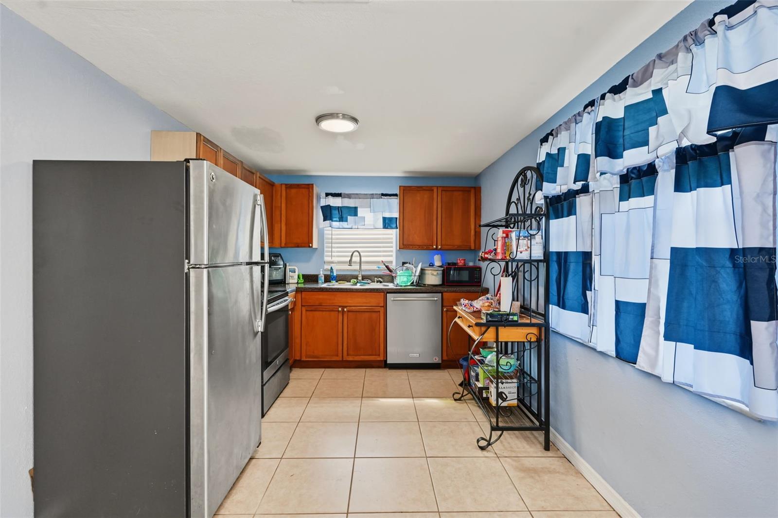 7041 WESTCOTT DR — photo 39
