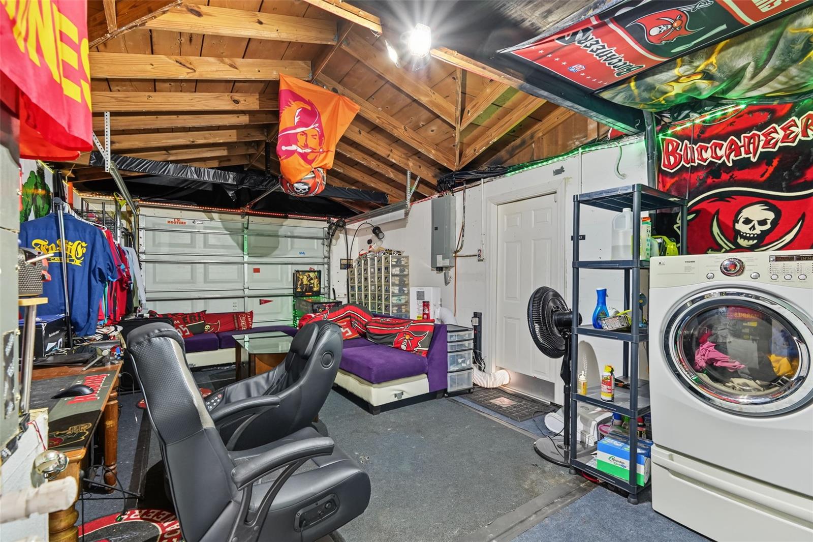 7041 WESTCOTT DR — photo 43