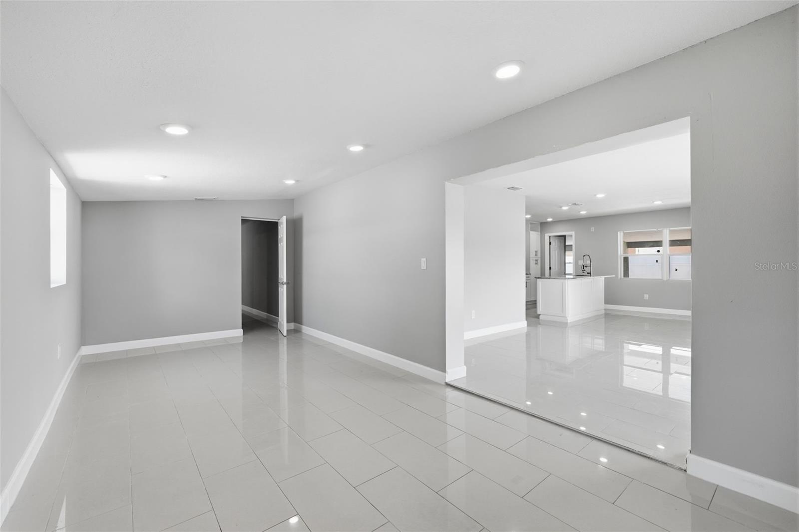 7806 TANGLEWOOD LN — photo 16