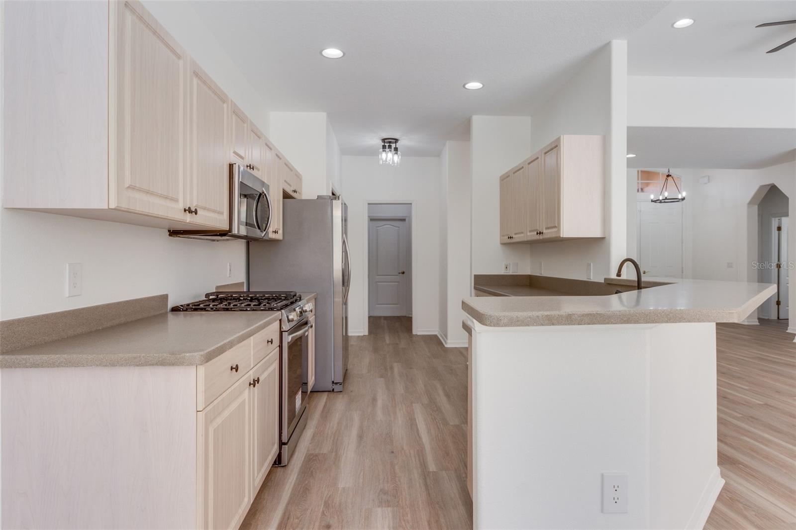 5174 PINE SHADOW LN — photo 13