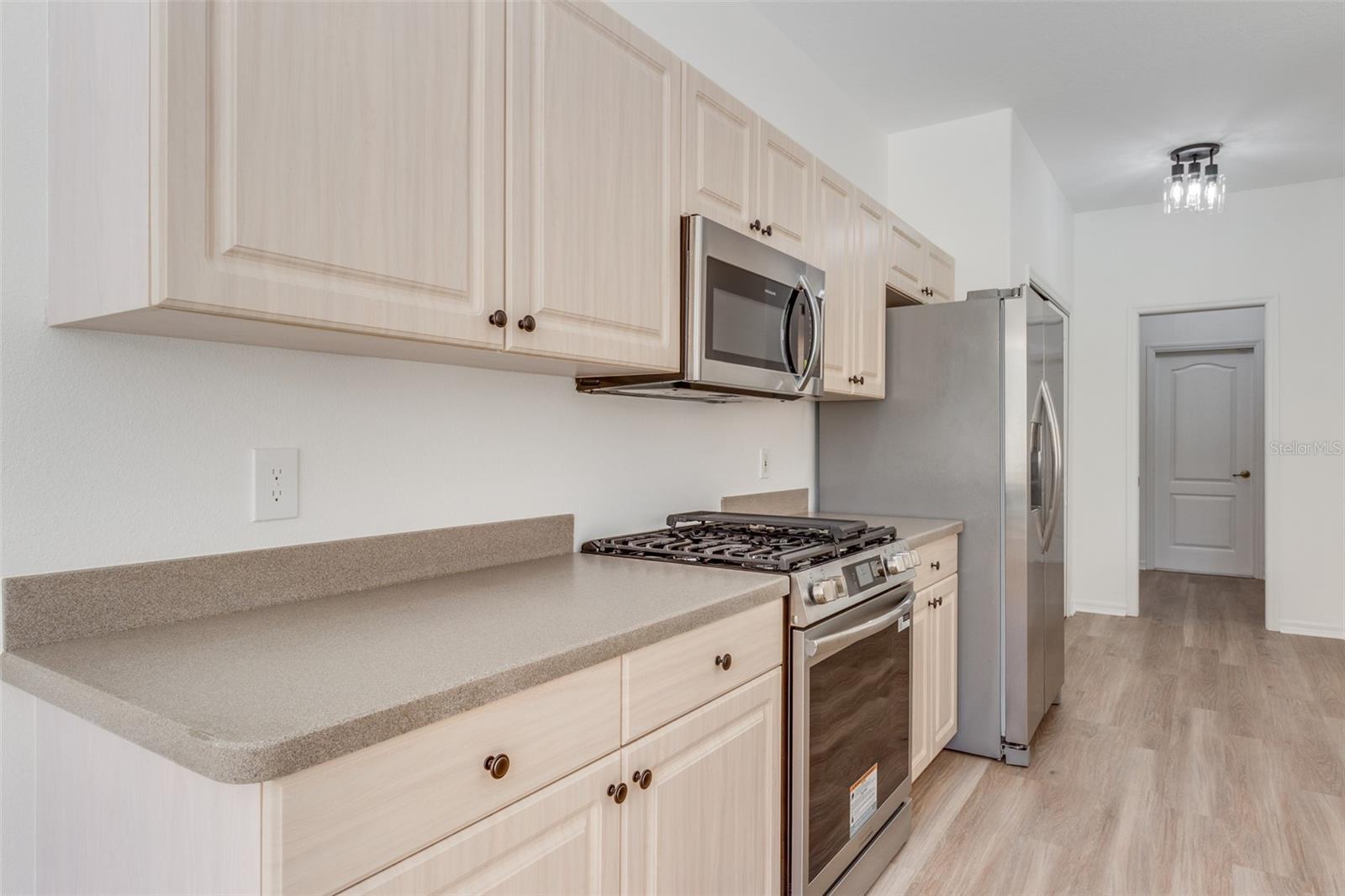 5174 PINE SHADOW LN — photo 14