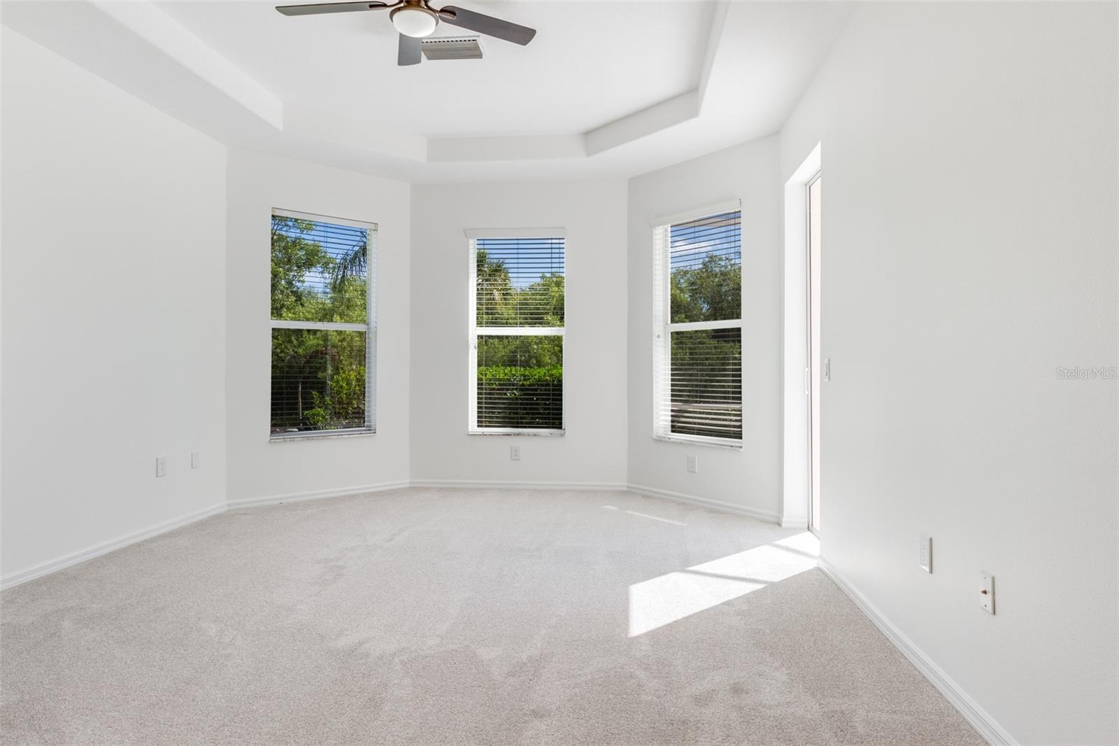 5174 PINE SHADOW LN — photo 21