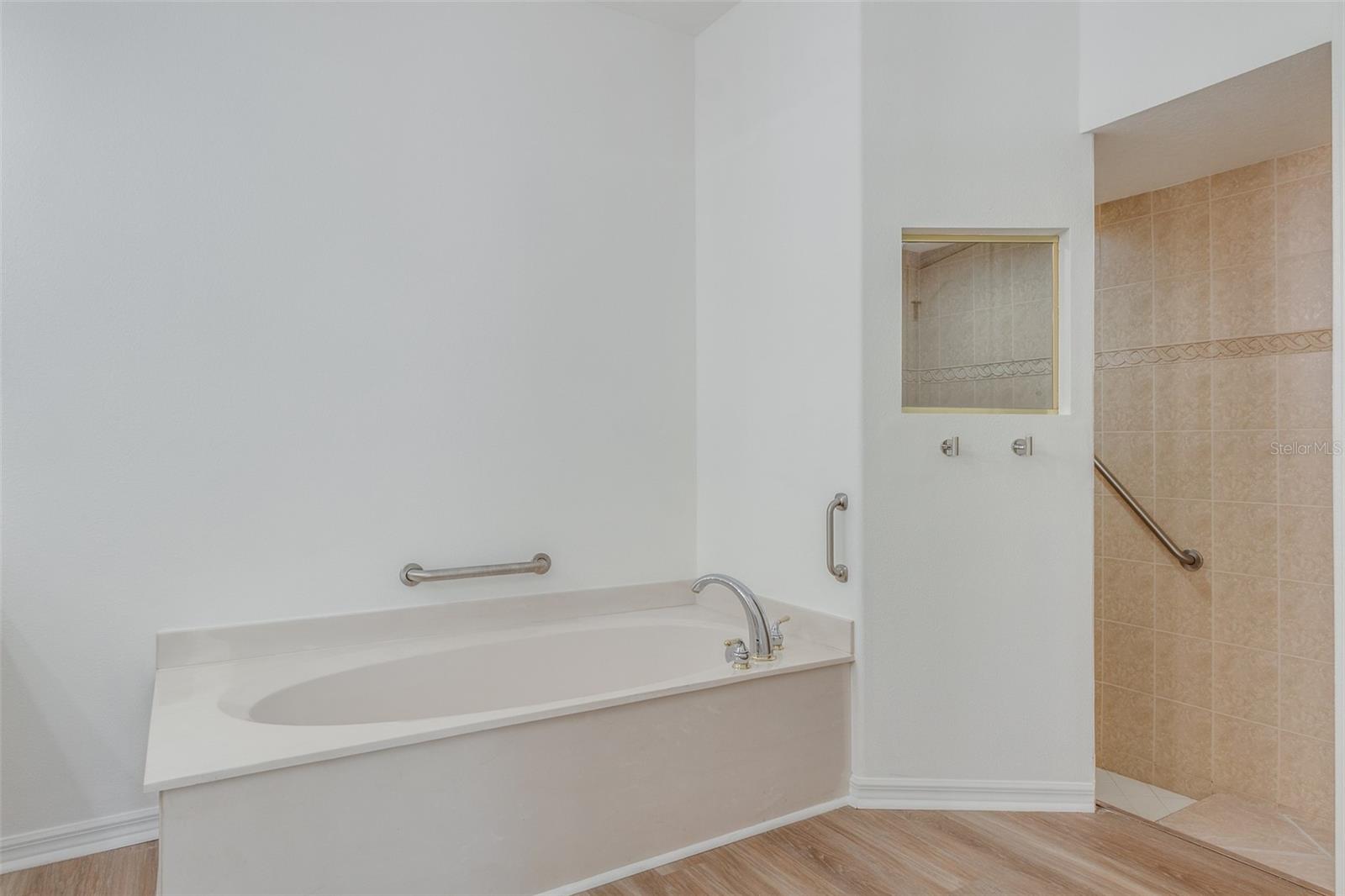 5174 PINE SHADOW LN — photo 25