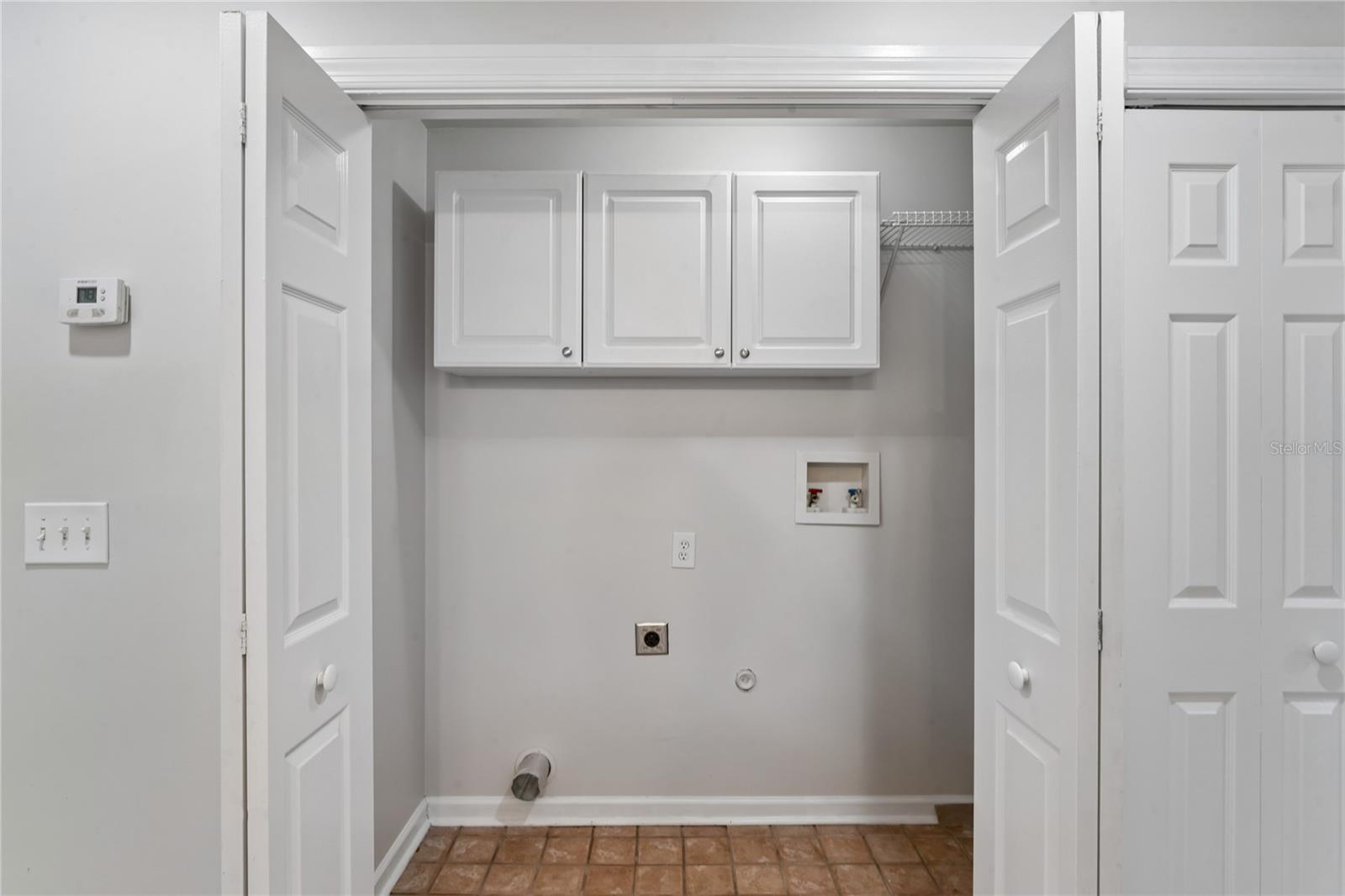 14623 SUNSET DR — photo 16