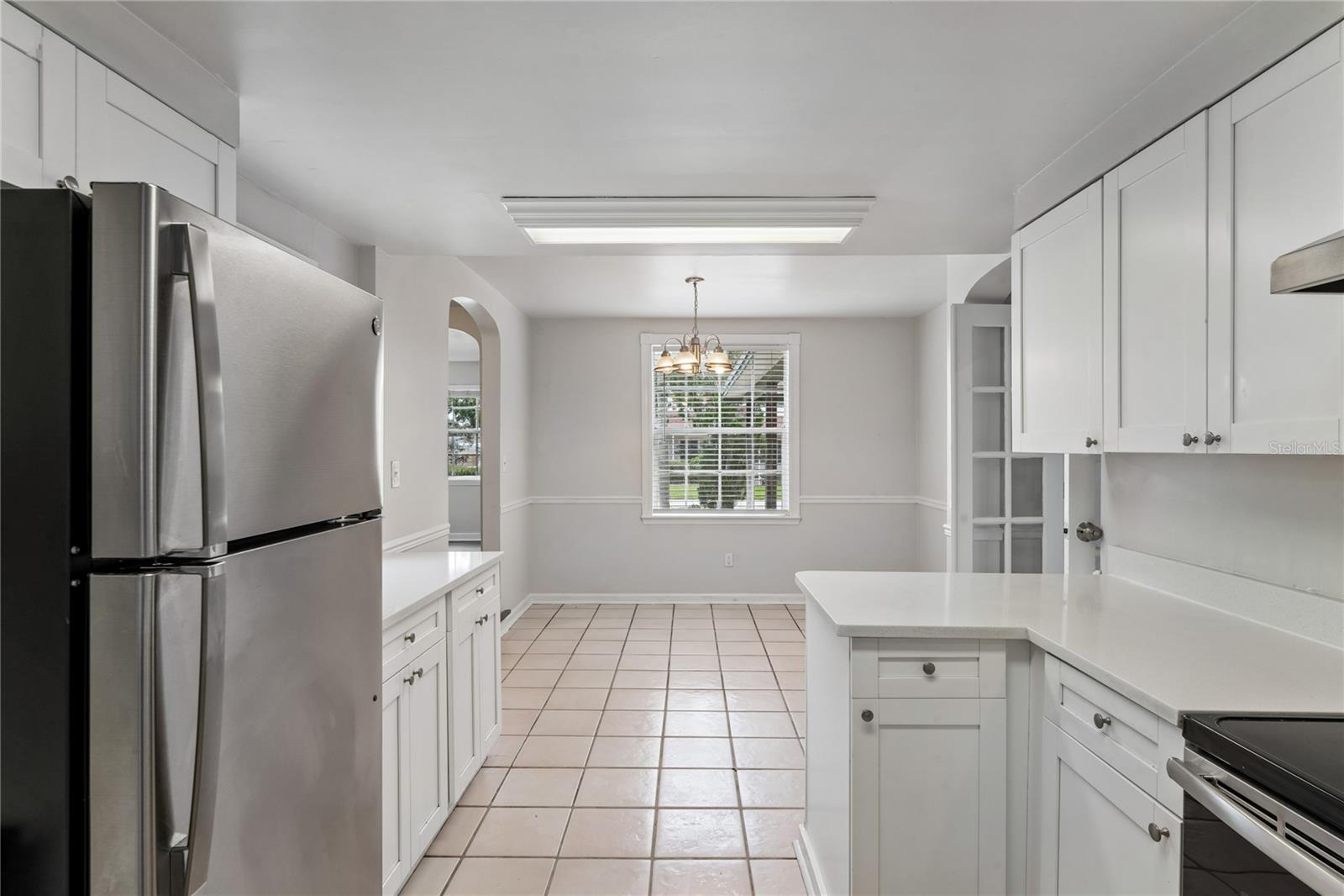 14623 SUNSET DR — photo 7