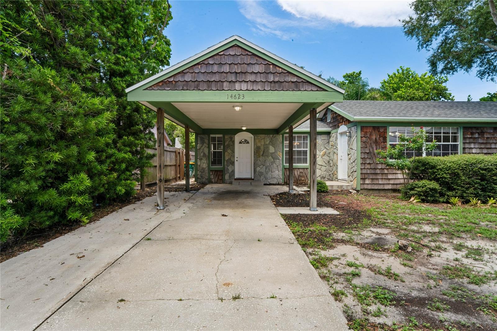 14623 SUNSET DR — photo 2