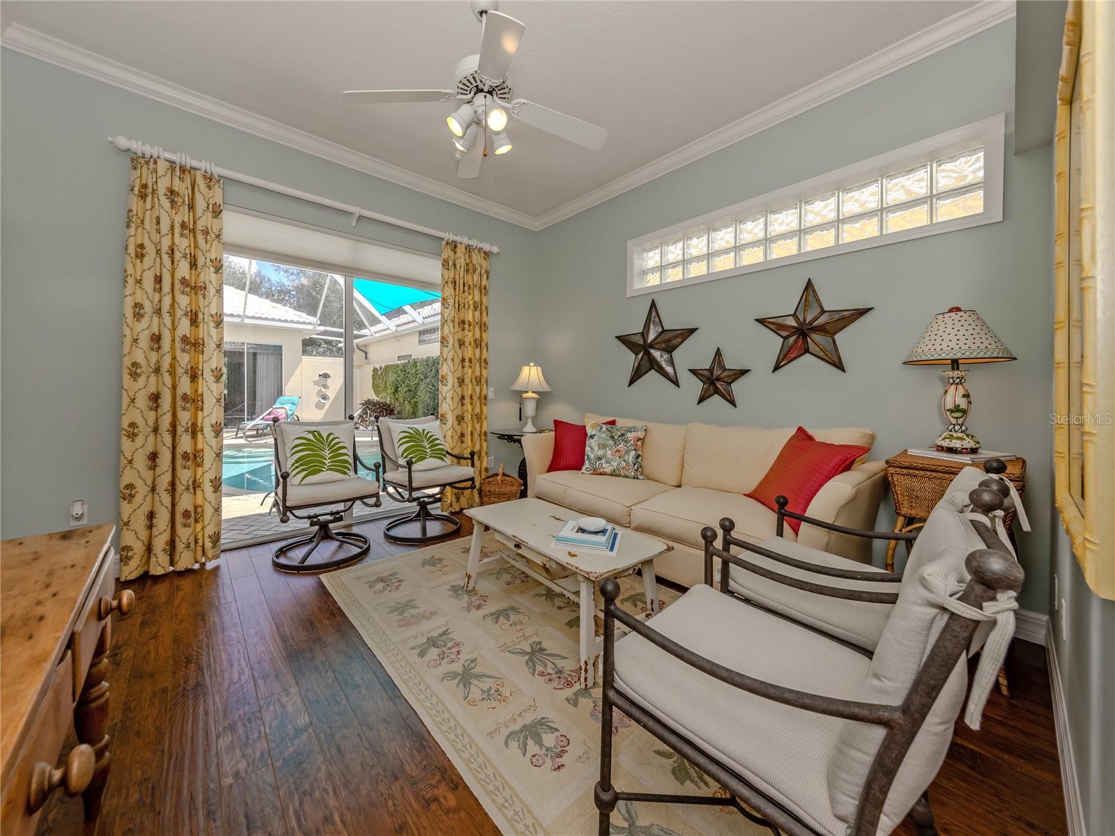 228 VESTAVIA DR — photo 29