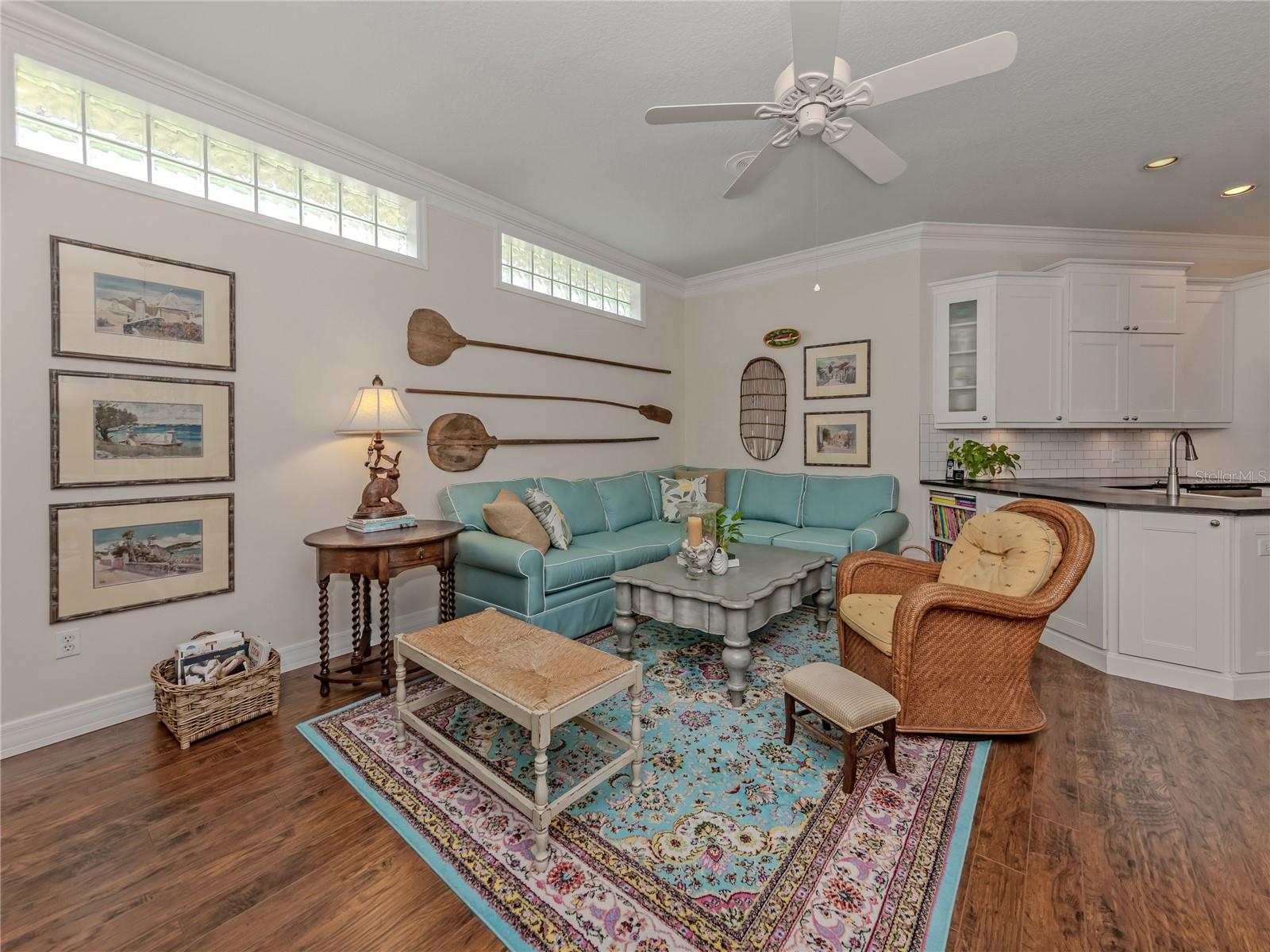 228 VESTAVIA DR — photo 17