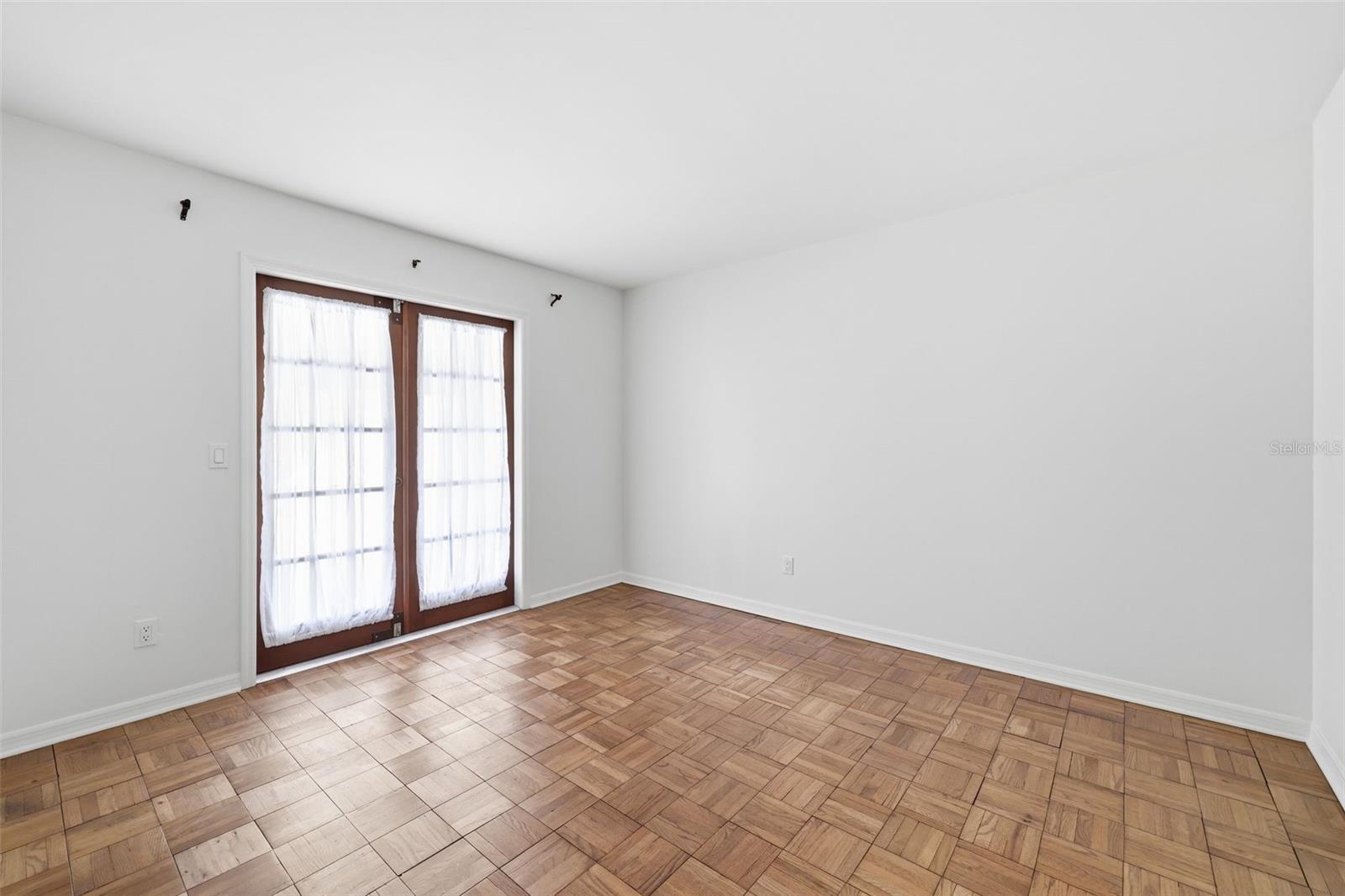 11735 LIPSEY RD — photo 36