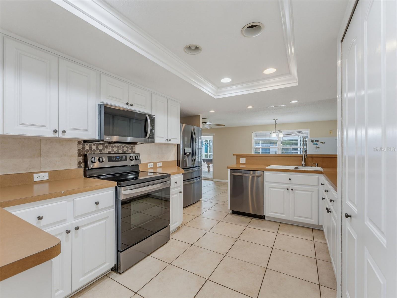 10744 OSCEOLA DR — photo 17