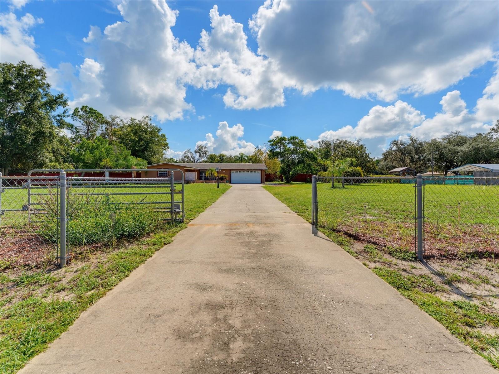 10744 OSCEOLA DR — photo 4