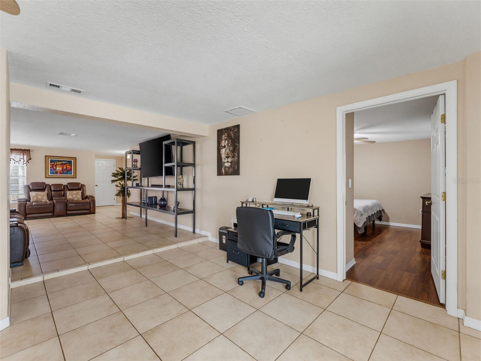 10744 OSCEOLA DR — photo 23