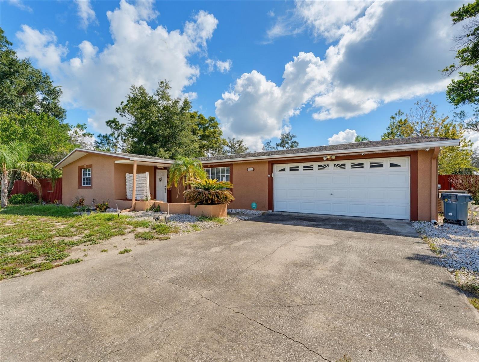 10744 OSCEOLA DR — photo 2