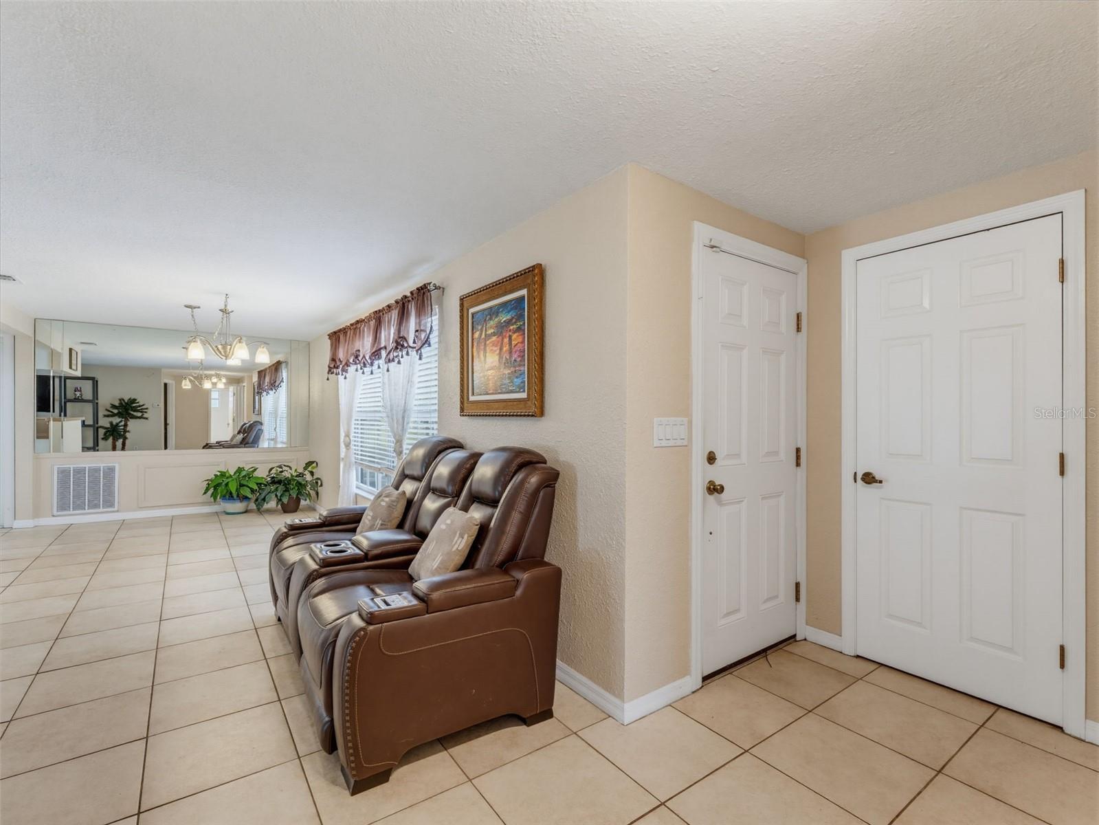 10744 OSCEOLA DR — photo 7