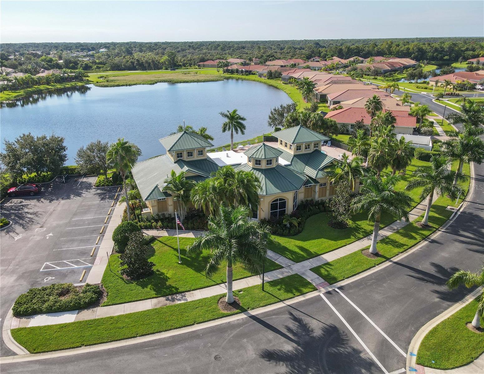 7486 TALON BAY DR — photo 37