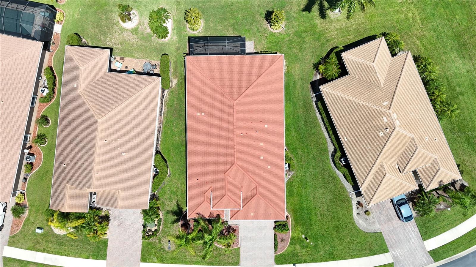 7486 TALON BAY DR — photo 36