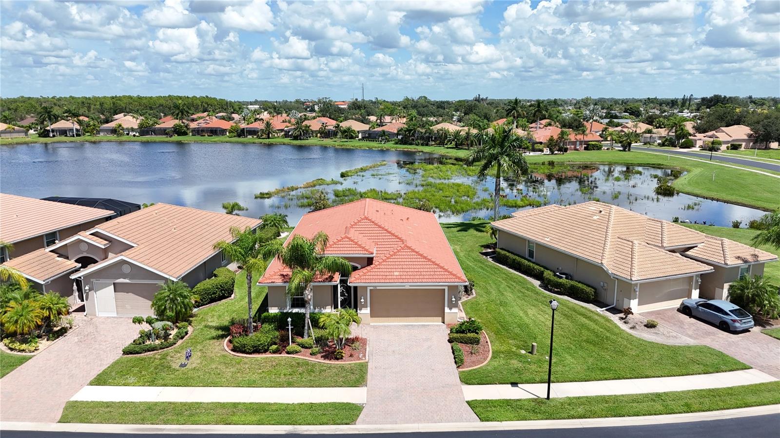 7486 TALON BAY DR — photo 2
