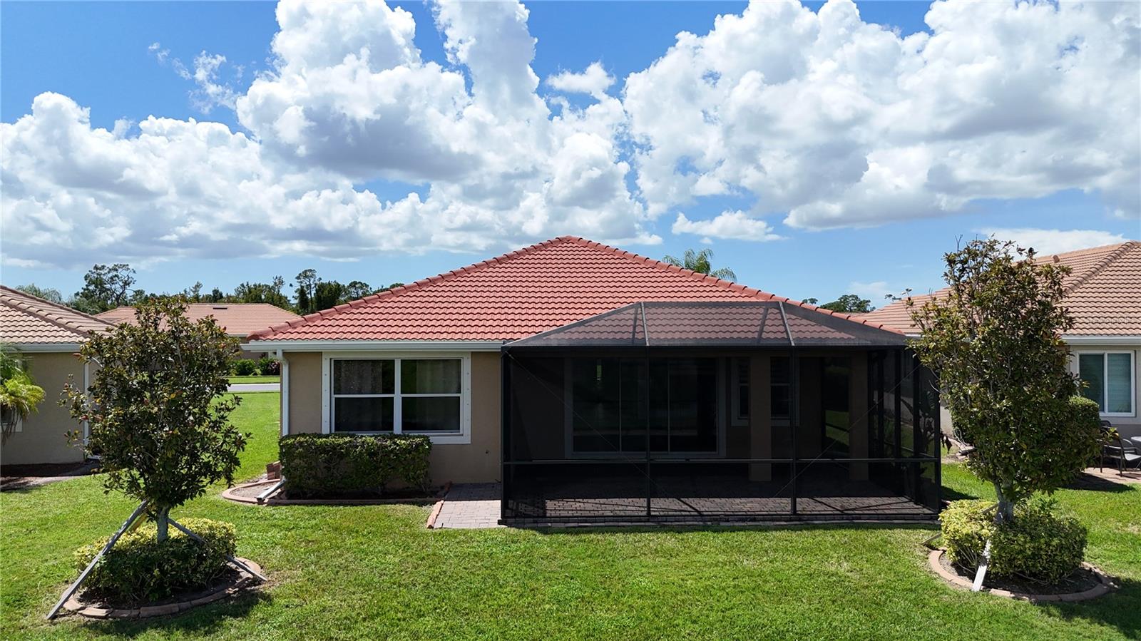 7486 TALON BAY DR — photo 33
