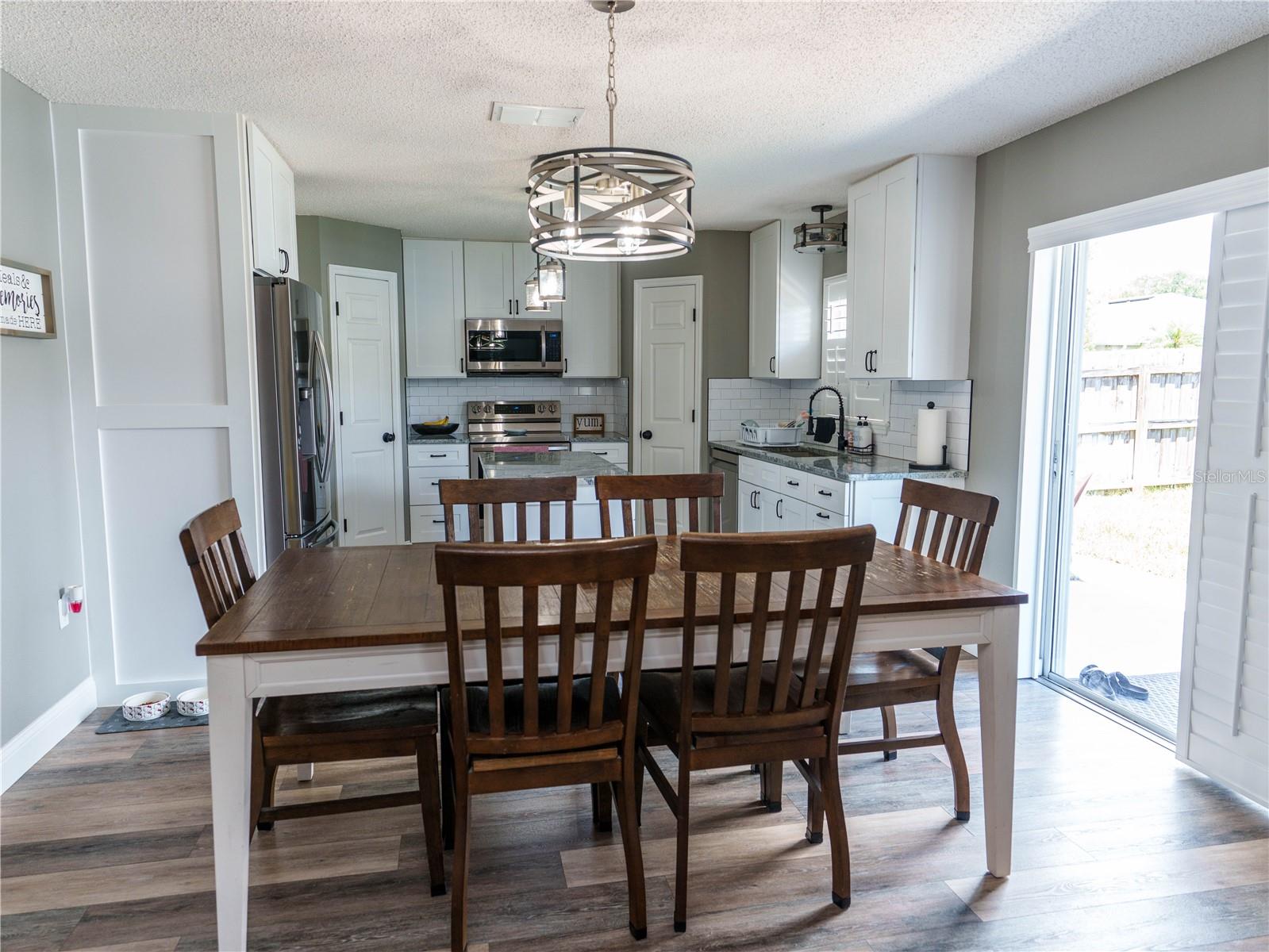 2722 HEATHGATE WAY — photo 8